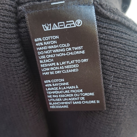 Crop top - Picture 3 of 4